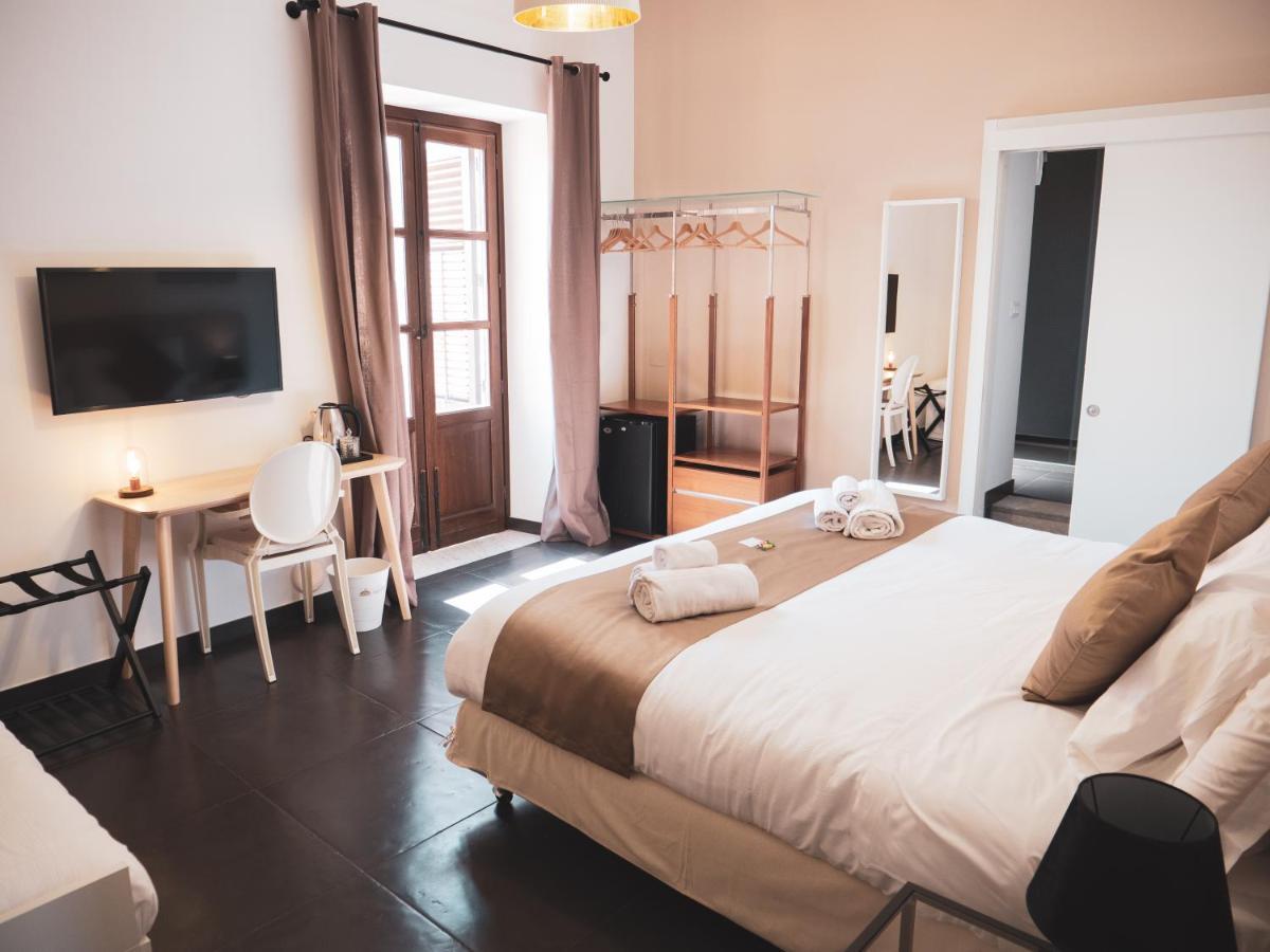 Dhome B&B Παλέρμο Εξωτερικό φωτογραφία